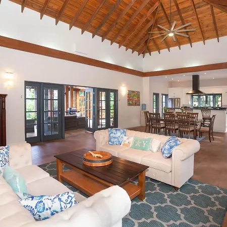Casa Catarata Home
